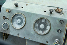 画像をギャラリービューアに読み込む, 1963 FORD TRUCKS