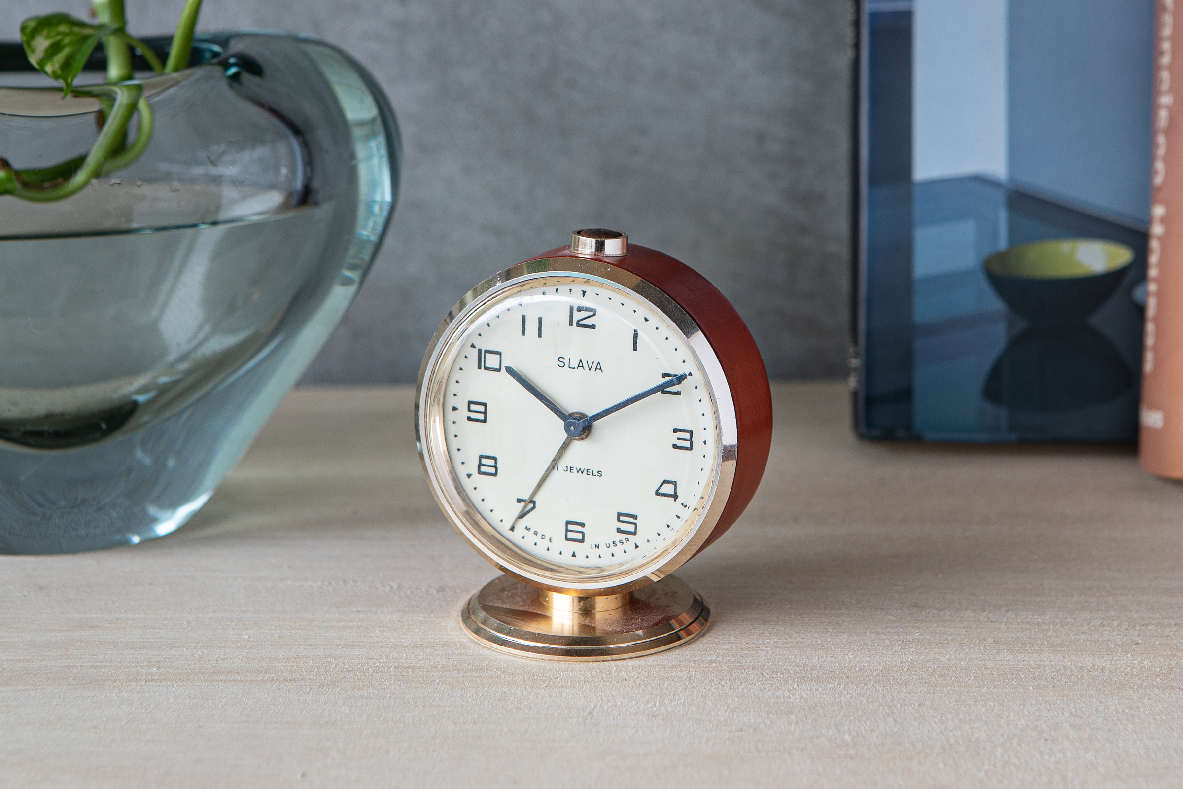 スラヴァ ソビエト SLAVA アラームクロック 手巻き 置き時計 目覚まし時計 AC9I3062_2400x.png?v=1646125756