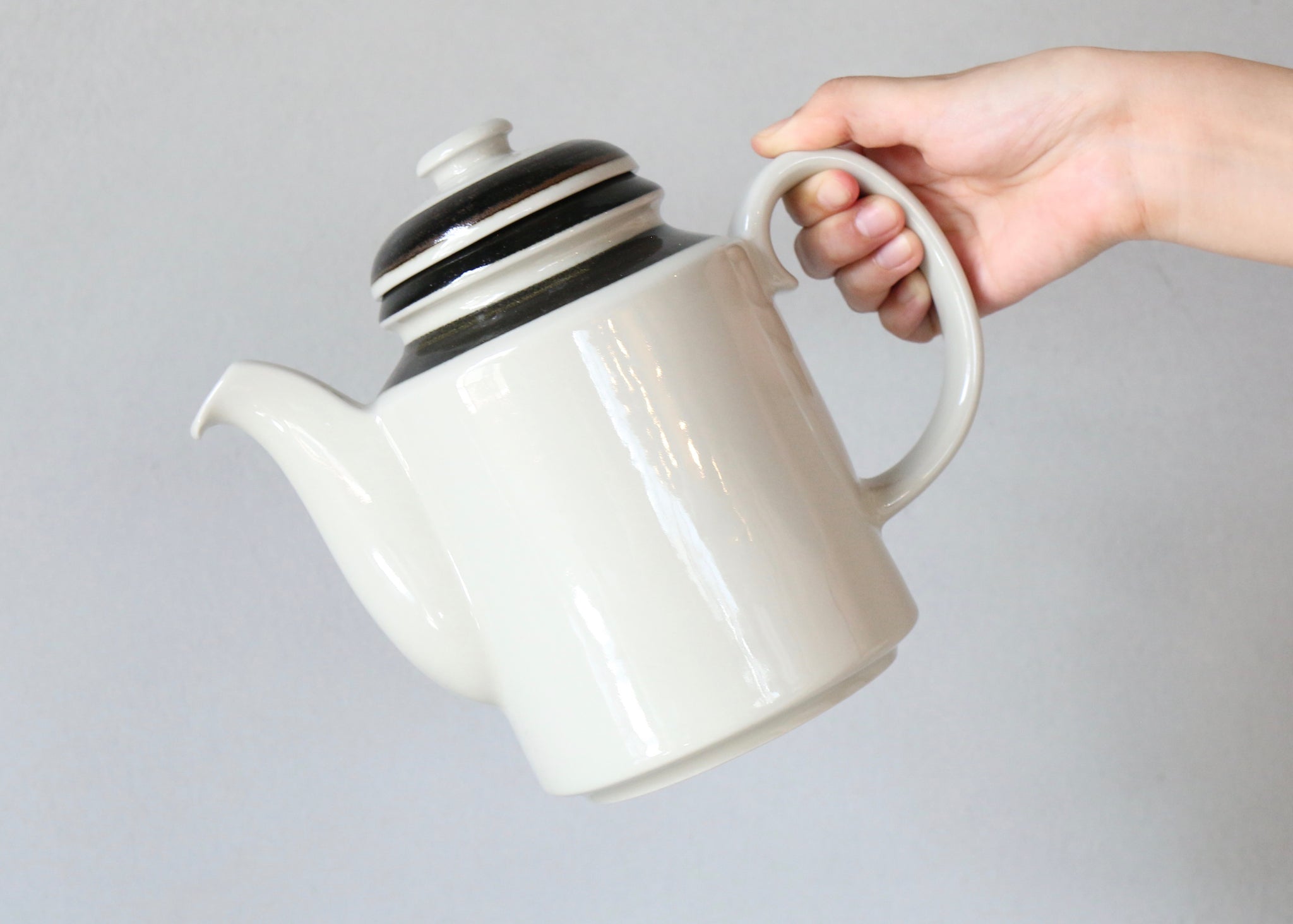 フィンランド製 ARABIA Karelia Teapot – store by roovice