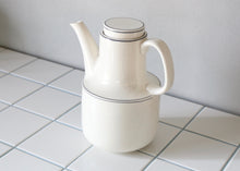 画像をギャラリービューアに読み込む, スウェーデン製 Gustavsberg BIRKA Teapot
